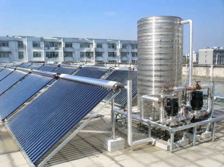 临沂商用大容量真空管太阳能热水系统